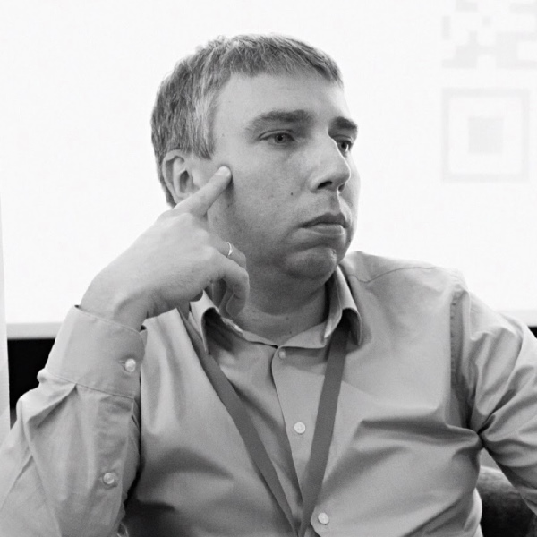 Дмитрий Емельянов